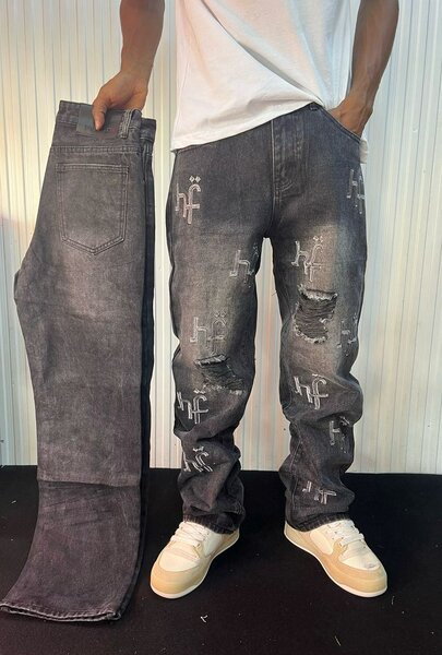 Pantalon cargo disponible