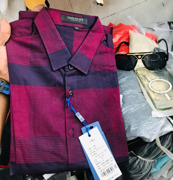 Chemise rouge