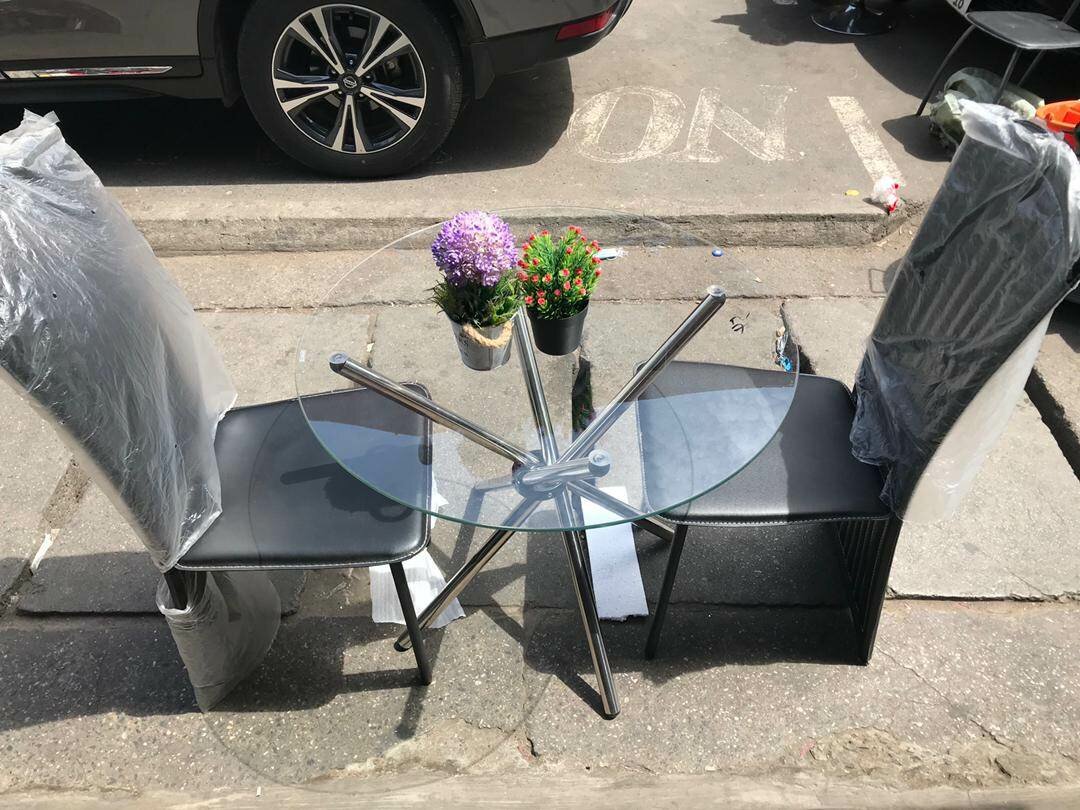 2seater Dinning table