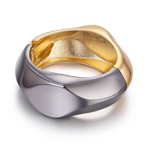 Chunky bangles