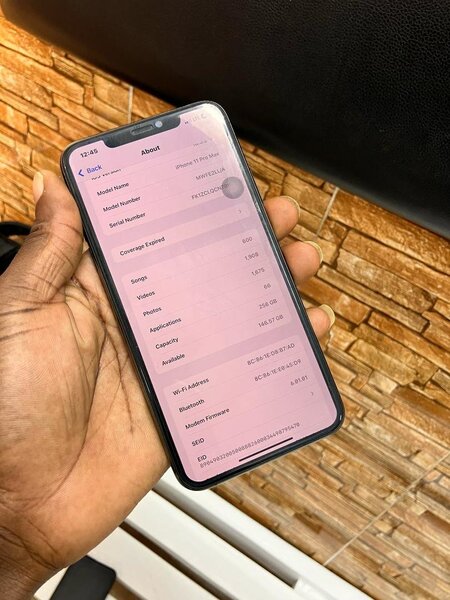 iPhone 11 Pro max