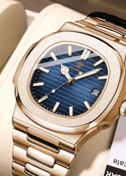 Montre de LUXE CURREN. 