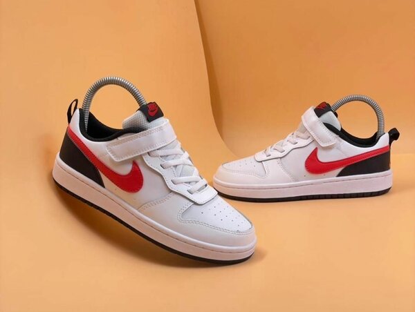 Kids sneakers