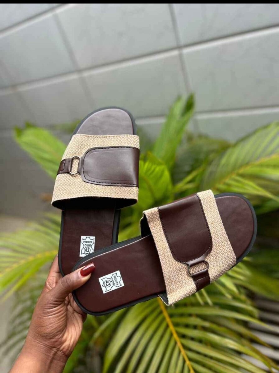 Sandales modernes en cuir