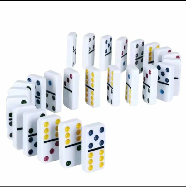Dominos
