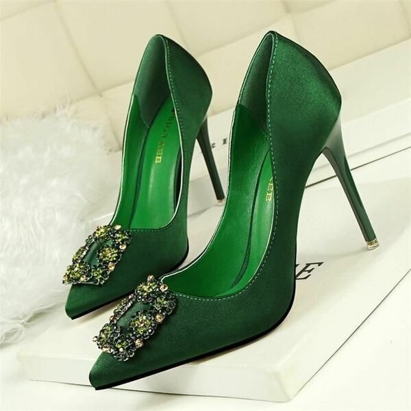 Ladies heel
