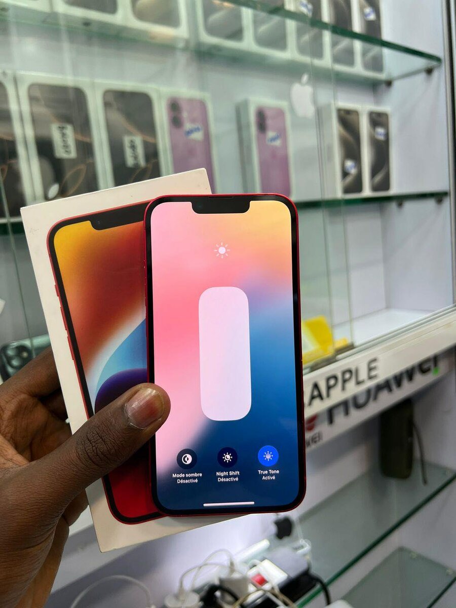 iPhone 14 128go CE