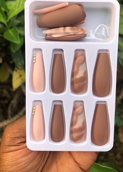 Faux Ongles