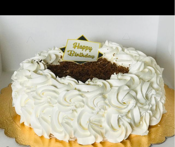 medium cakes