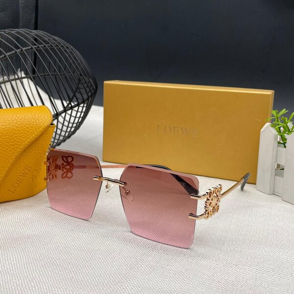 Ladies sunglasses