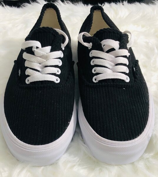 Baskets noires en toile unisexes