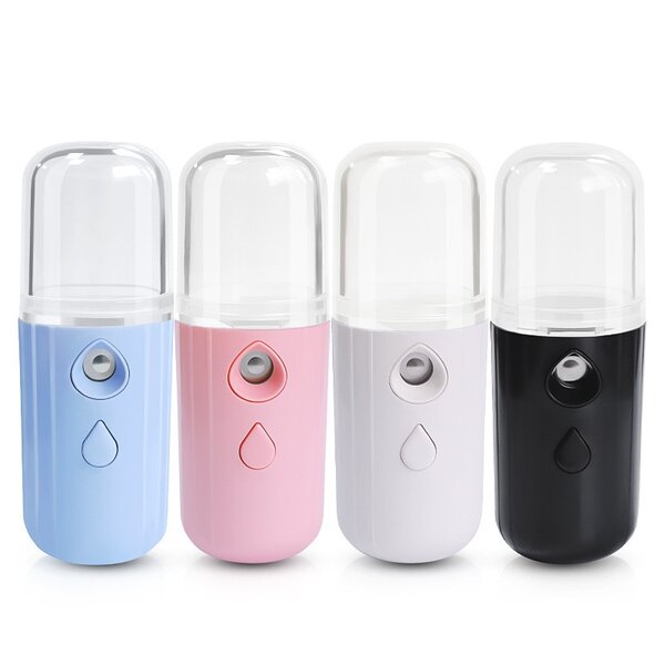 Rechargeable handheld spray