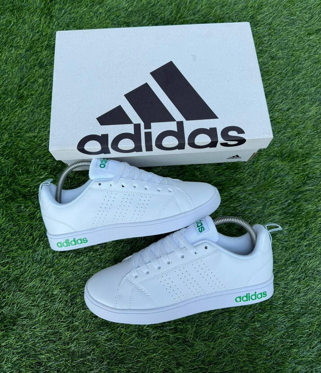 Adidas Sneakers Blanc Classiques