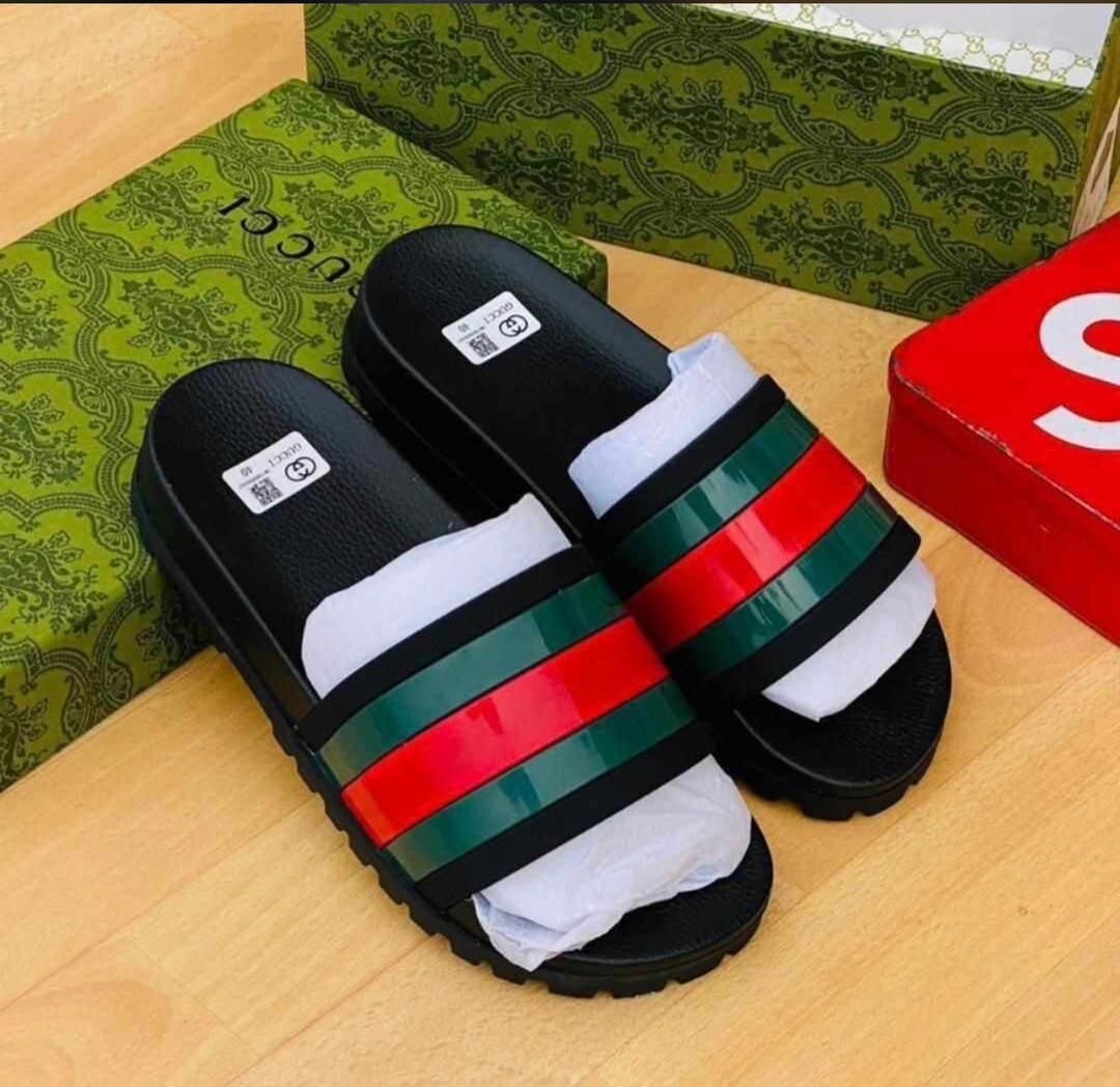 Claquette Gucci authentique
