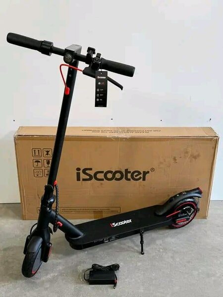 Trottinette Électrique iScooter
