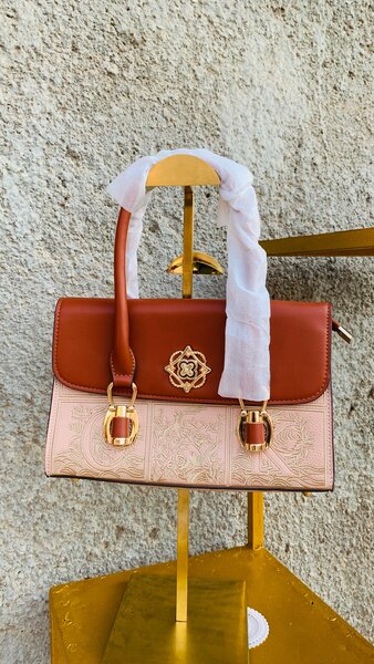 LADIES HANDBAGS- 24064