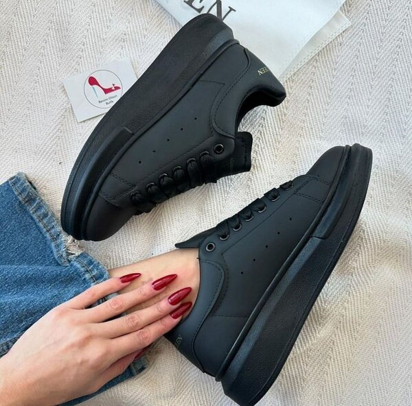 Fashion sneakers