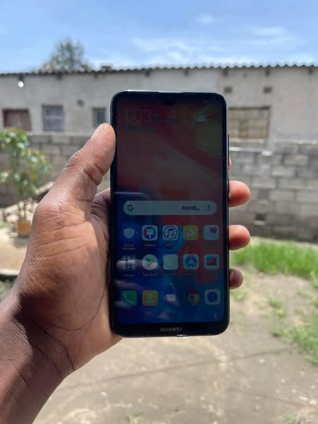 HUAWEI Y7 PRO