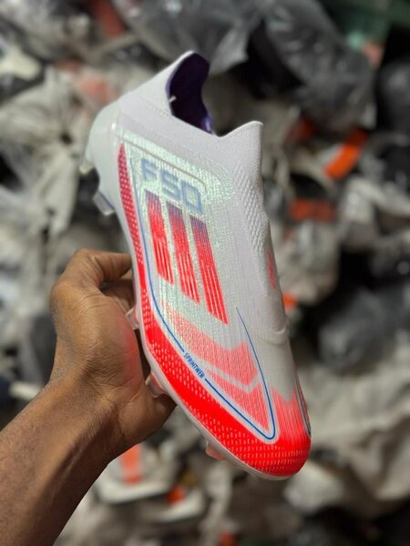 Paire de marque