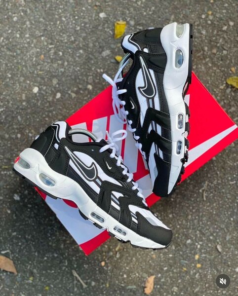 NIKE CLASSIC