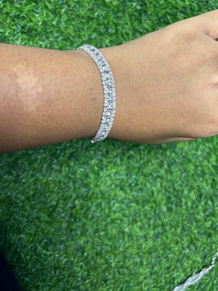 Elegant bracelets