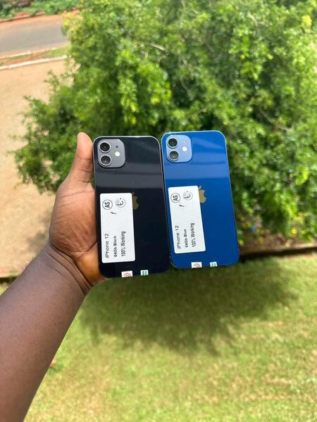 iPhone 12