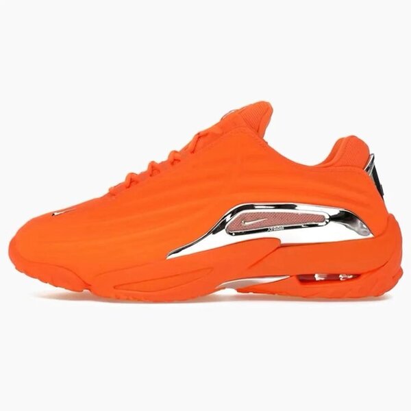 NIKE NOCTAR