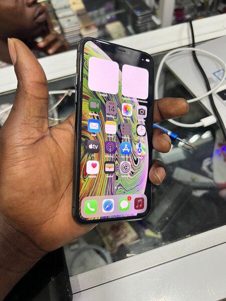 iPhone XS Max 64 and 256gig