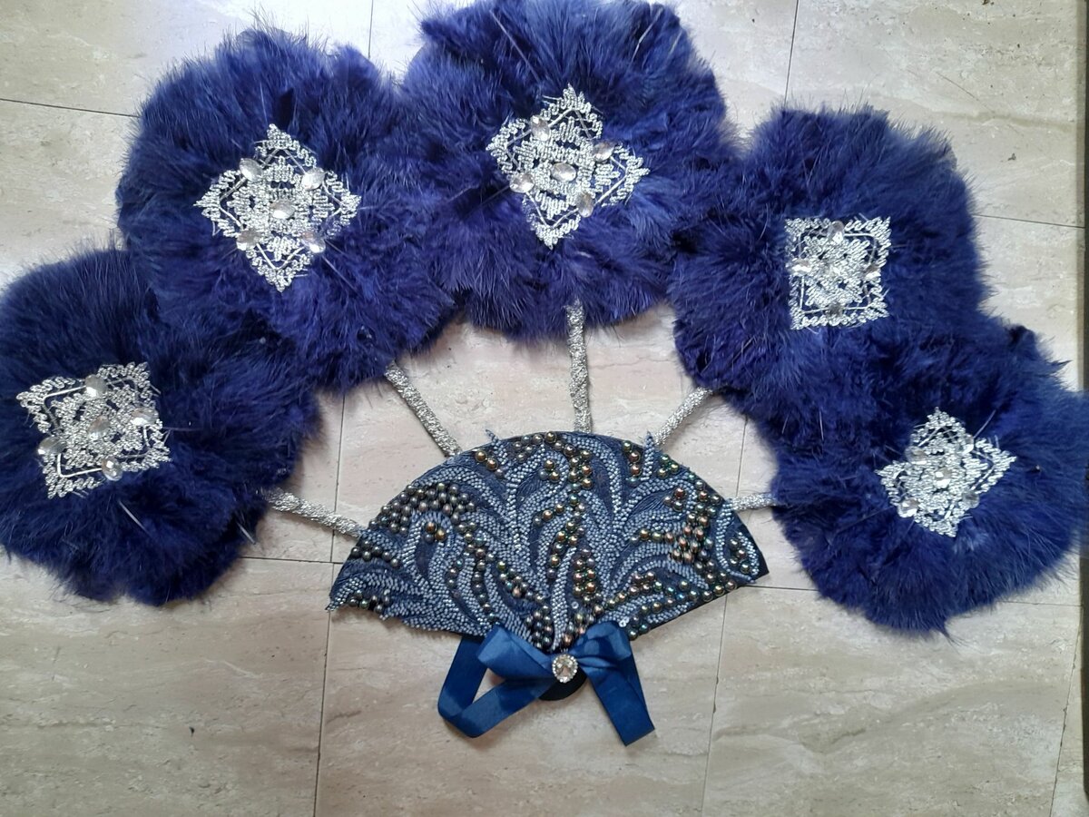 Bridal fans
