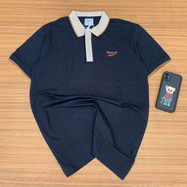 CLUB T SHIRT