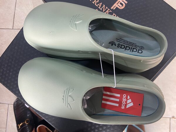 Men sandals