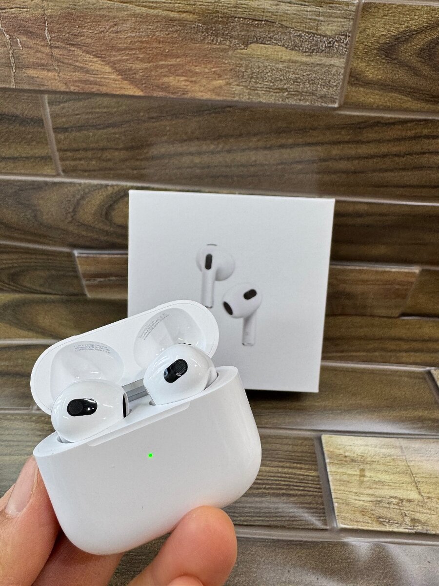 AirPods 3