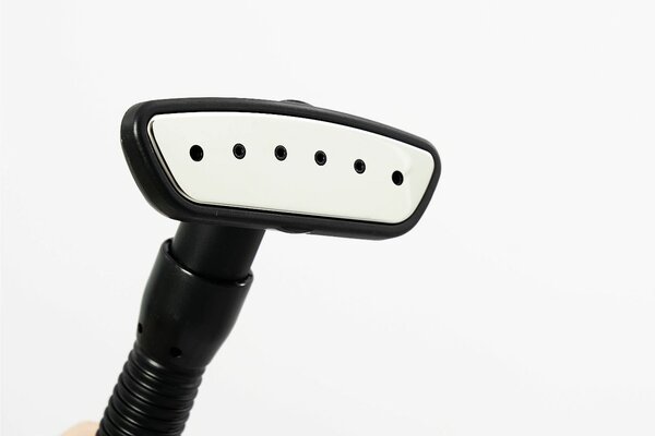 Garment steamer