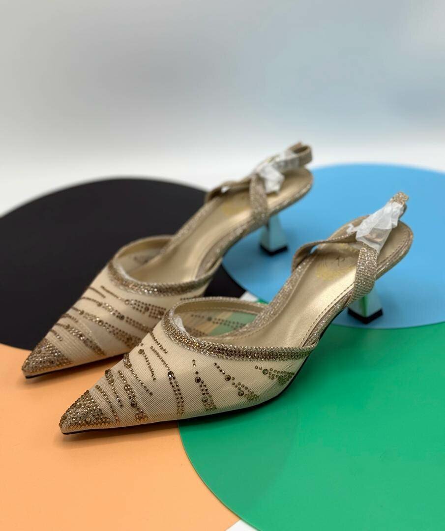 Stock heels