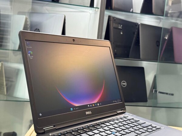 Latitude E5450