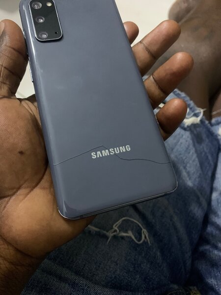 Samsung s20