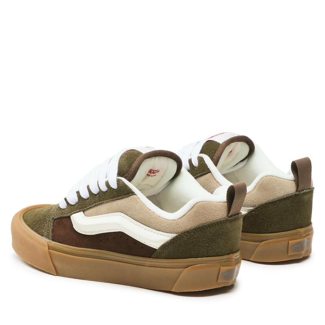 Vans knu skool