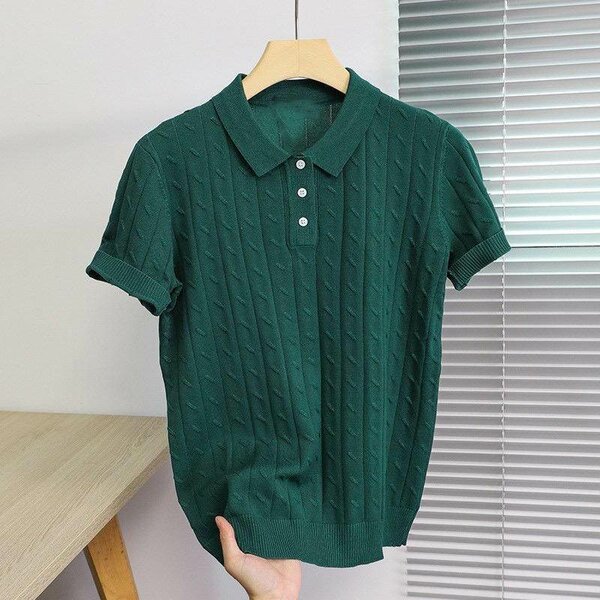 Knitted lacoste