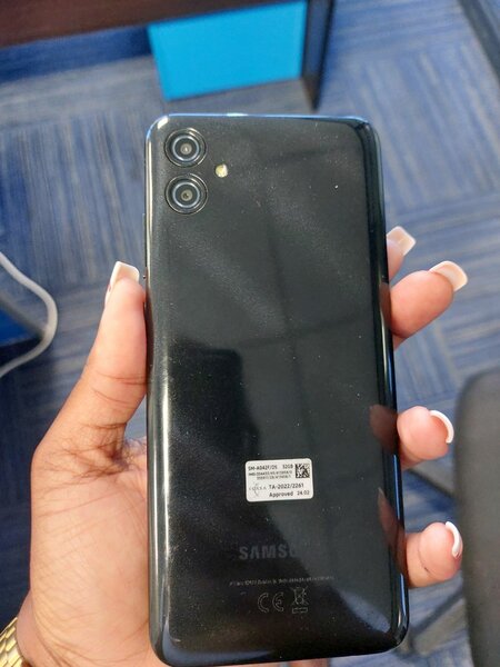 Samsung A04e