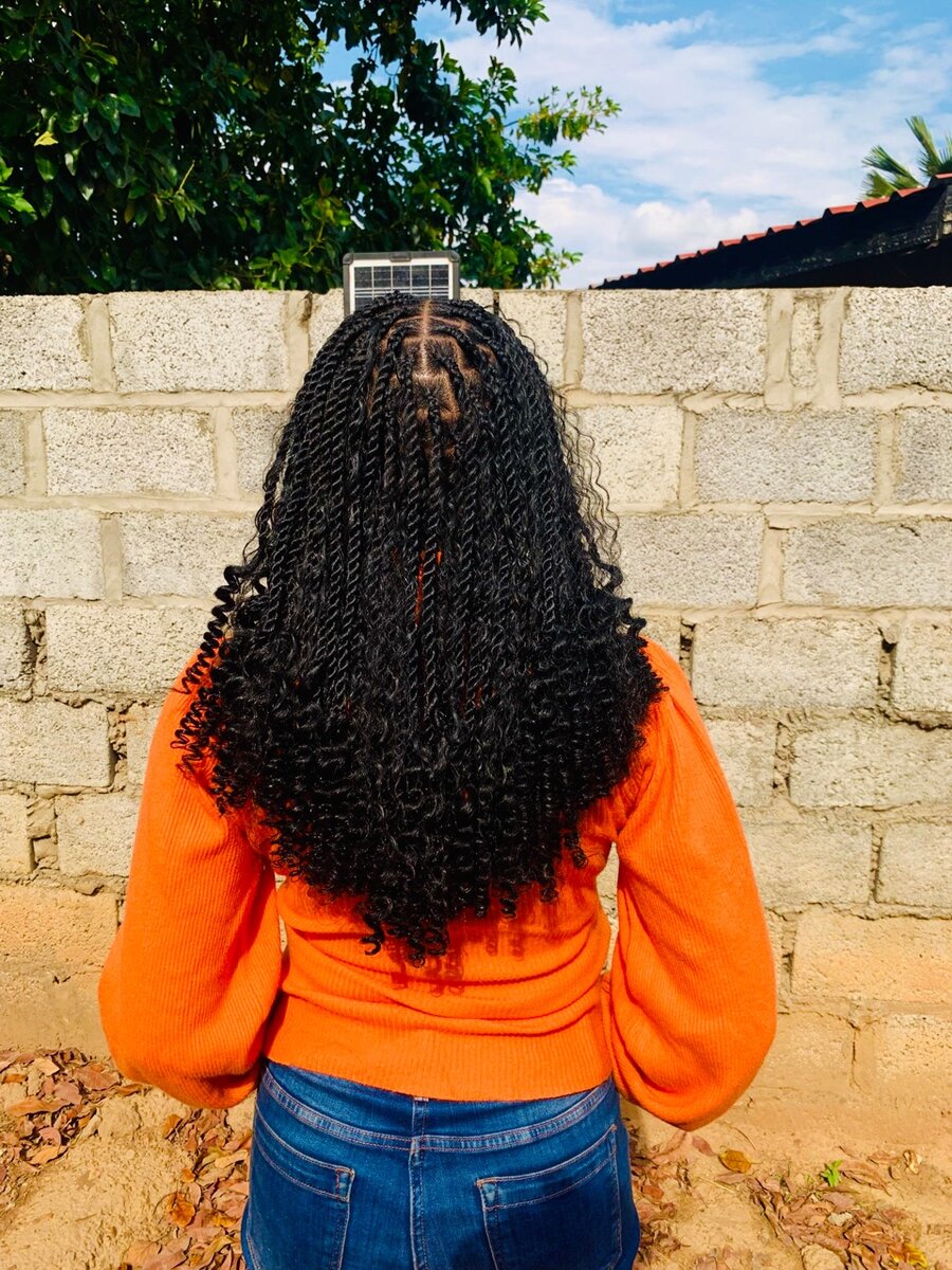 Knotless braids