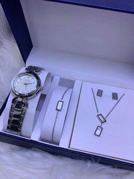 Montre ️