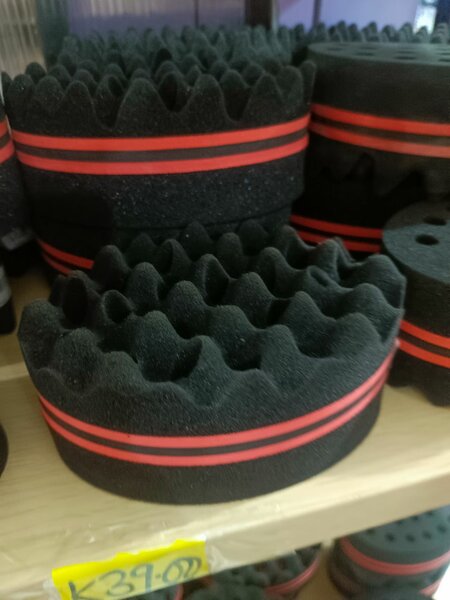 Hair curling sponge