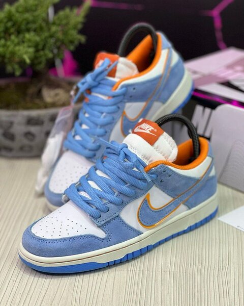 NIKE SB SHOES