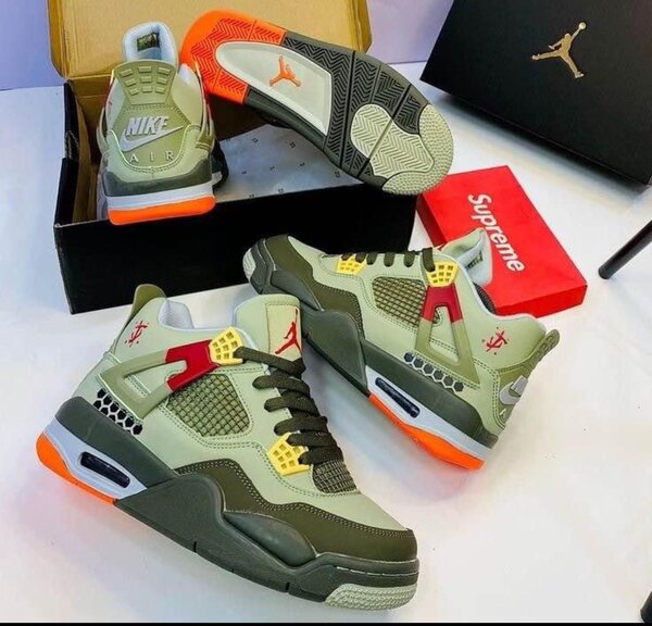 Jordan 4