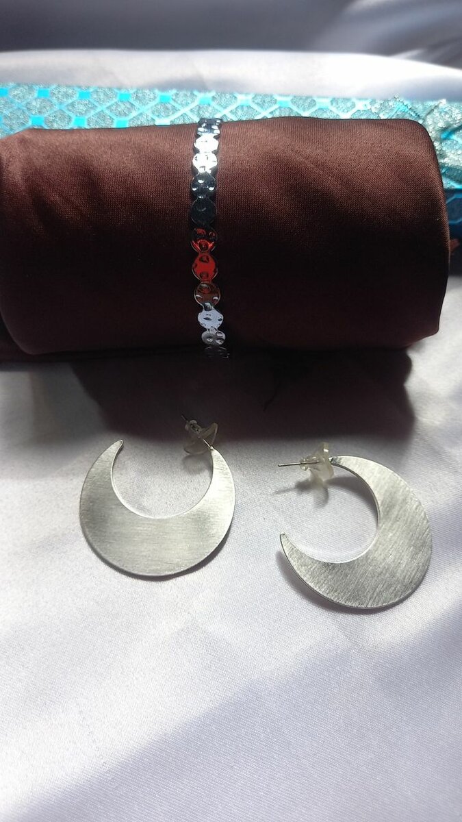 Luna set