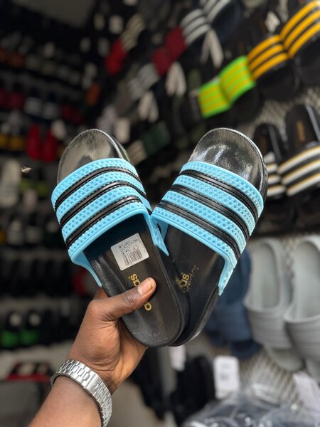Adidas big base