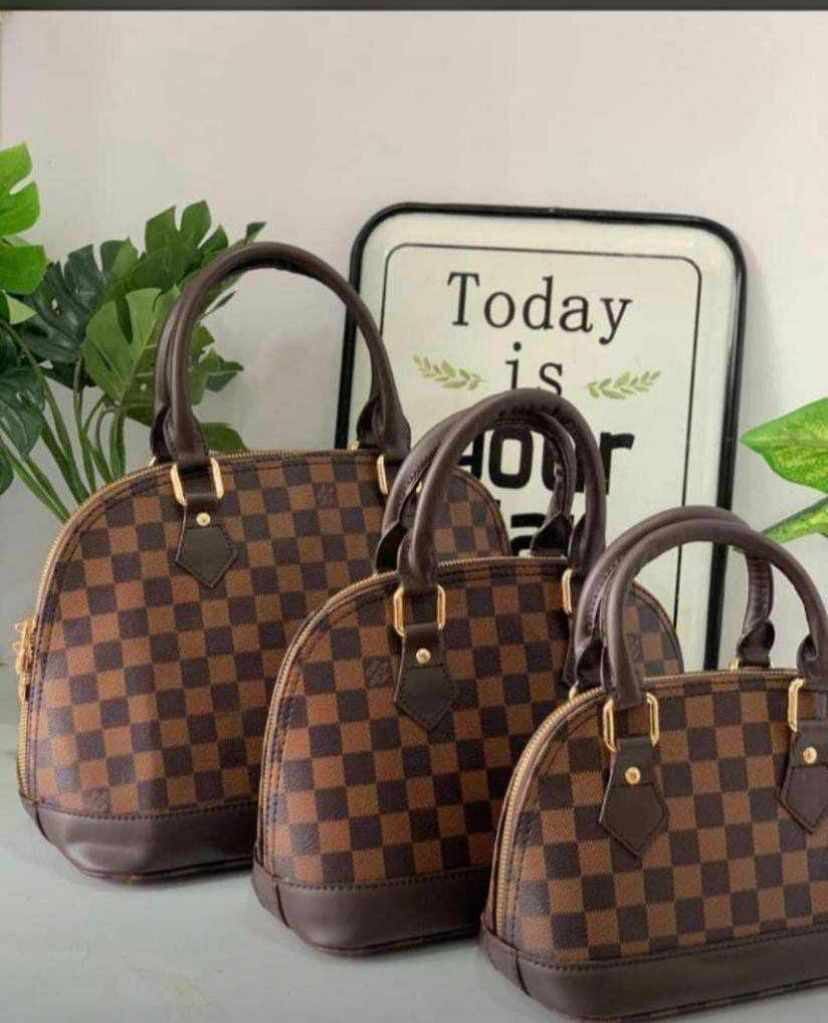 Gucci Ladies bags , LV ladies bag