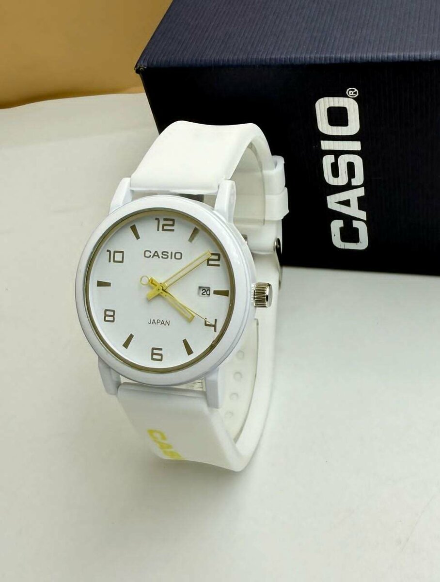 MONTRE CASIO EN SILICONE