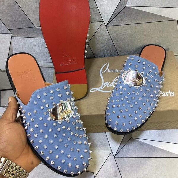 Loubutin Half shoes