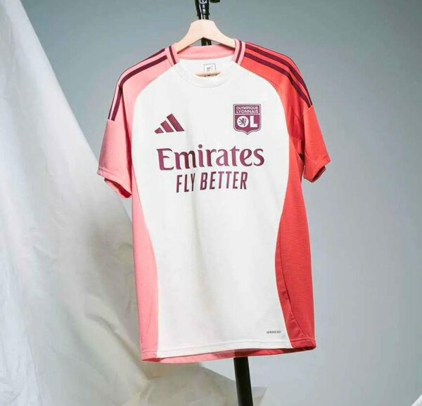 Maillot de Lyon